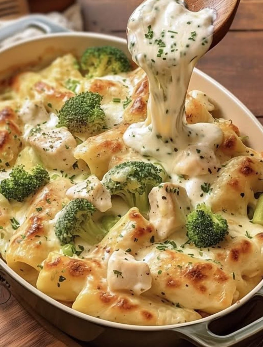 Ultracremiger Brokkoli Hähnchen Auflauf, Soo schnell und Supersaulecker